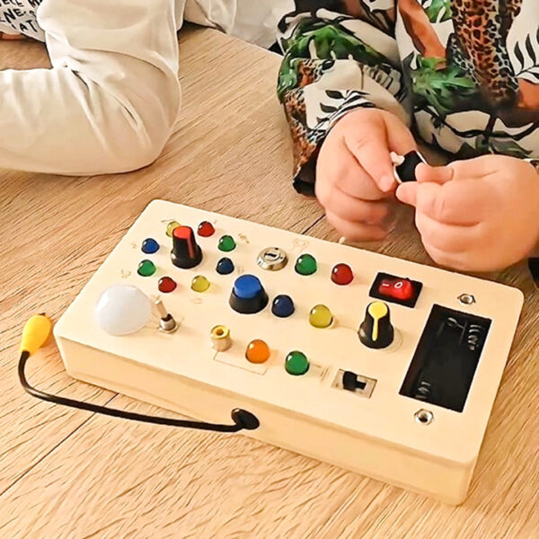 Drewniana tablica manipulacyjna Montessori - dla dzieci